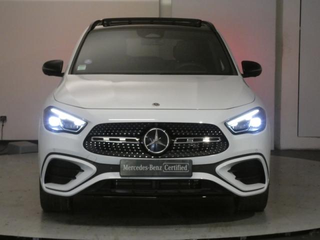 Mercedes Benz Gla image 9