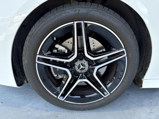 Mercedes Benz Cla image 6