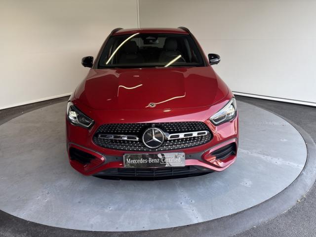 Mercedes Benz Gla image 9