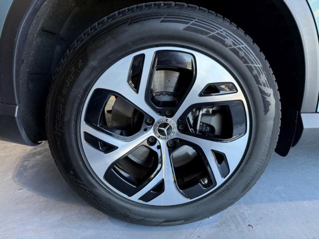 Mercedes Benz Glc image 8