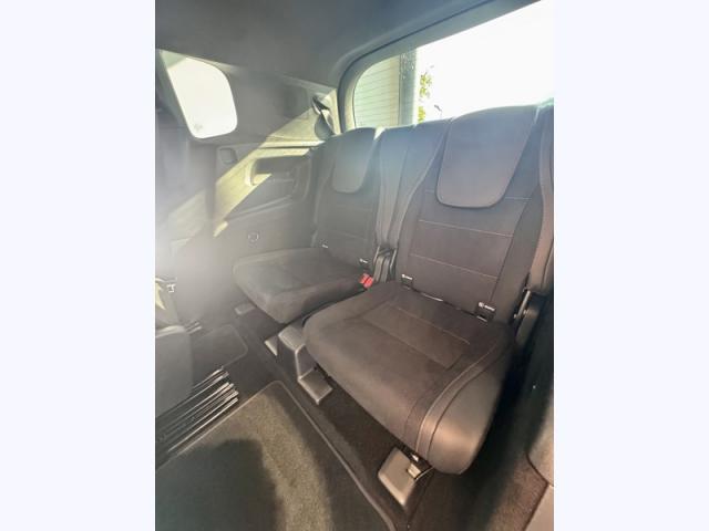 Mercedes Benz Glb image 1