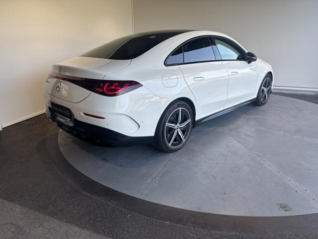 Mercedes Benz Cla image 5