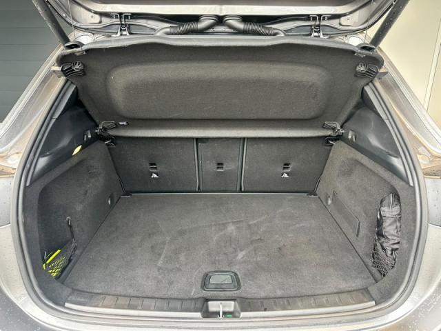 Mercedes Benz Gla image 3