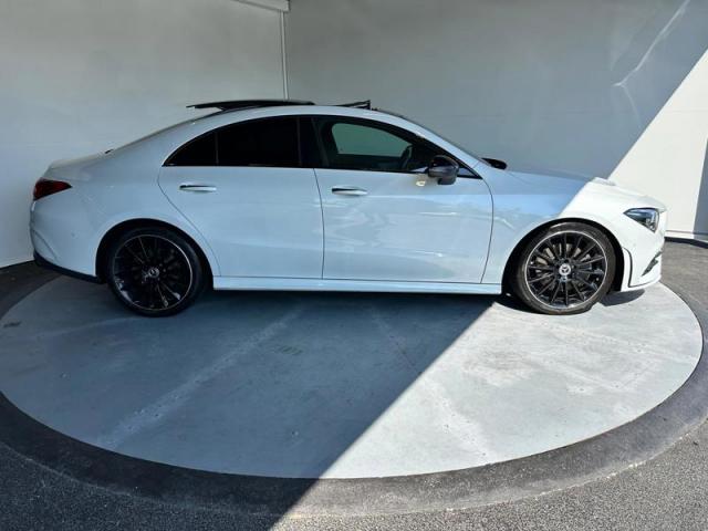 Mercedes Benz Cla image 7