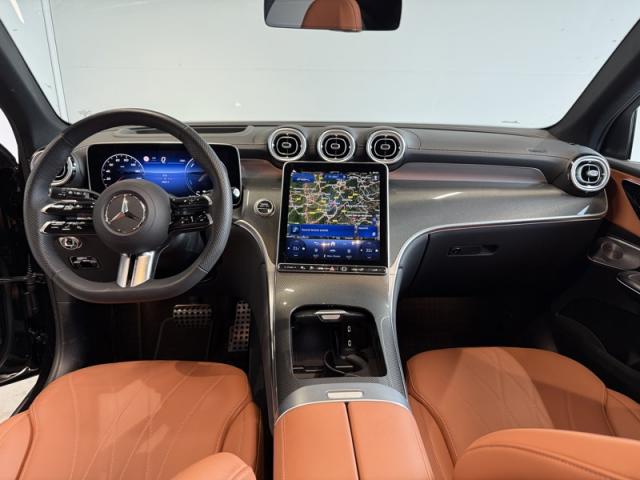 Mercedes Benz Glc image 2