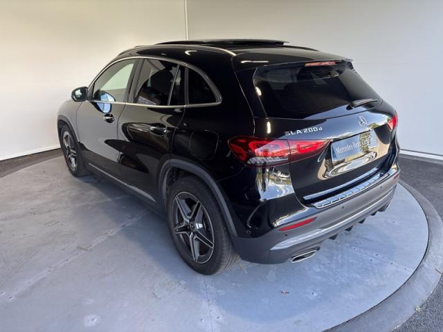 Mercedes Benz Gla image 1