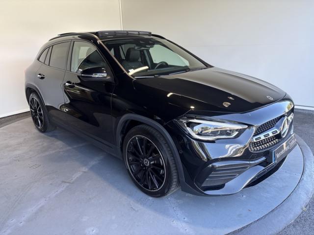 Mercedes Benz Gla image 1