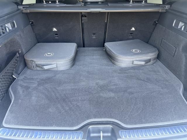 Mercedes Benz Glc image 2
