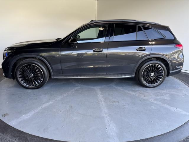 Mercedes Benz Glc image 8