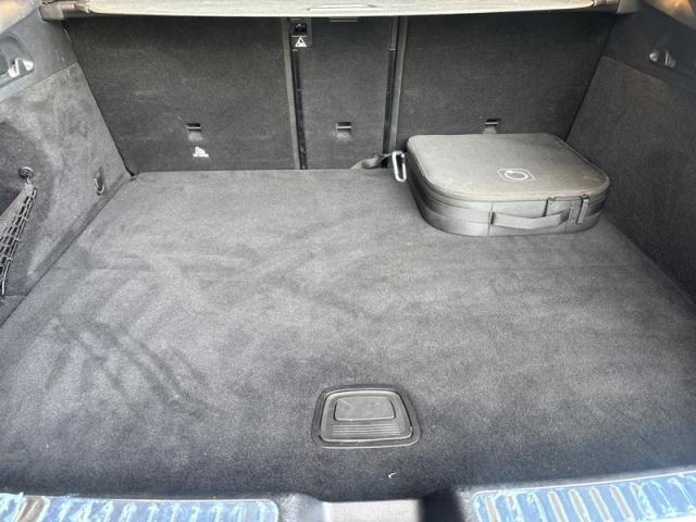 Mercedes Benz Glc image 6