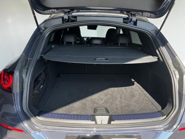 Mercedes Benz Glc image 4