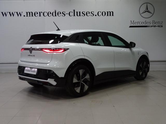 Renault Mégane E-Tech image 8
