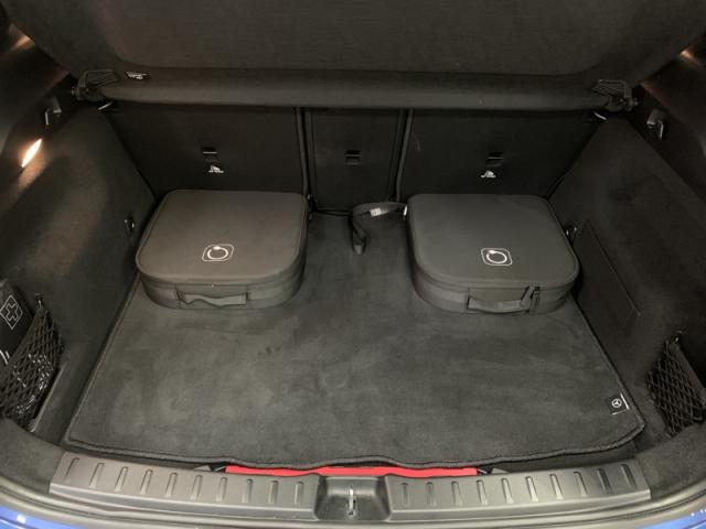 Mercedes Benz Gla image 5