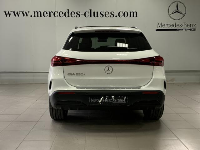 Mercedes Benz Eqa image 7