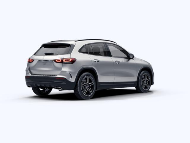 Mercedes Benz Gla image 1