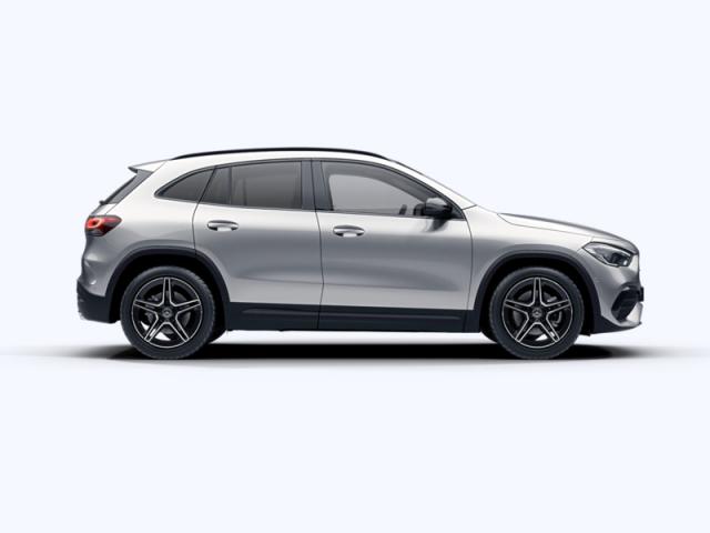 Mercedes Benz Gla image 9