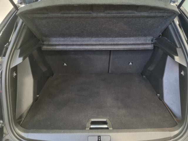 Peugeot 2008 image 7