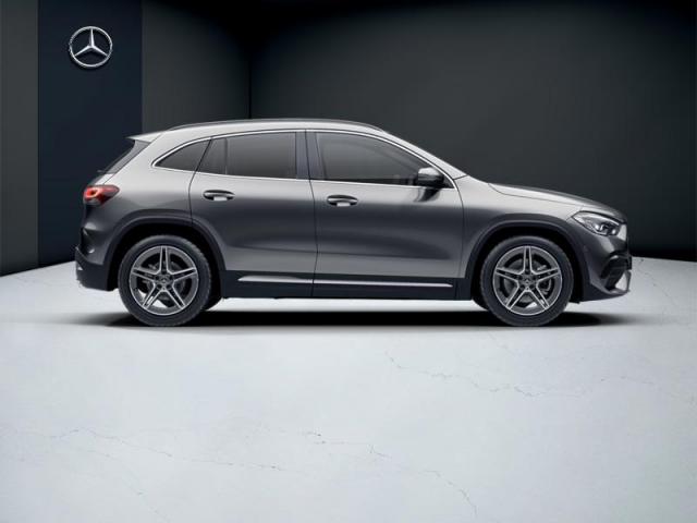 Mercedes Benz Gla image 6