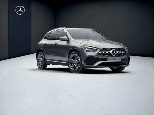 Mercedes Benz Gla image 2