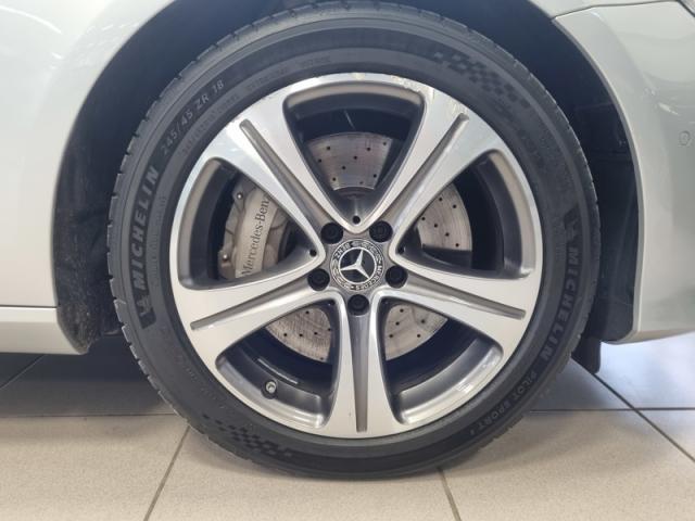 Mercedes Benz Classe E image 1