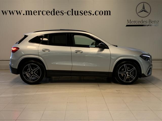 Mercedes Benz Gla image 9