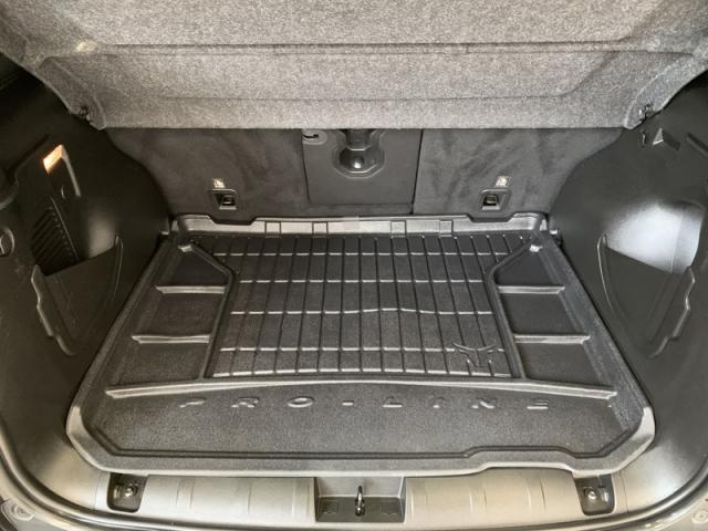 Jeep Renegade image 8