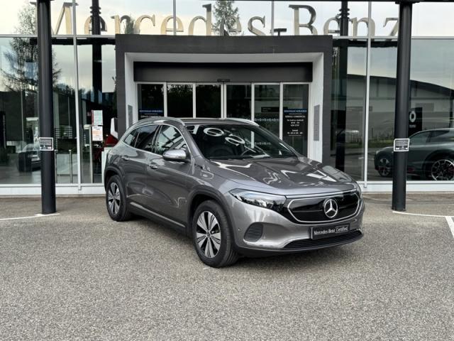 Mercedes Benz Eqa image 6