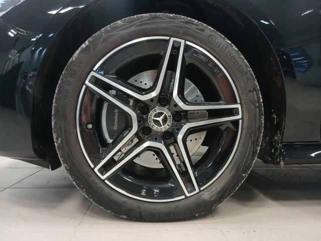 Mercedes Benz Cla Shooting Brake image 8