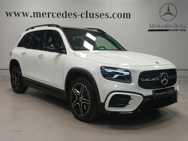 Mercedes Benz Glb image 9