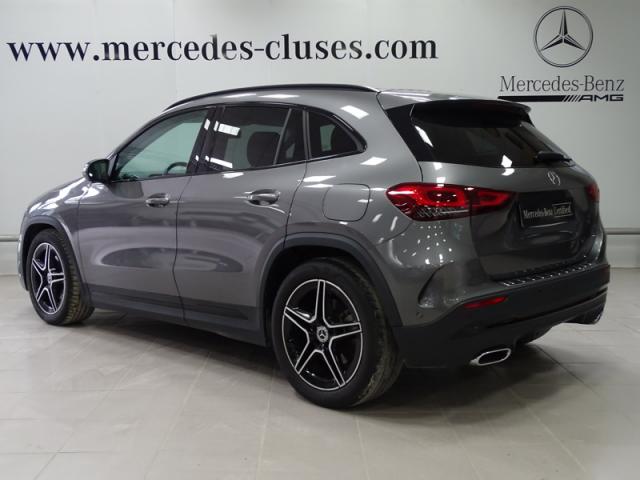 Mercedes Benz Gla image 8