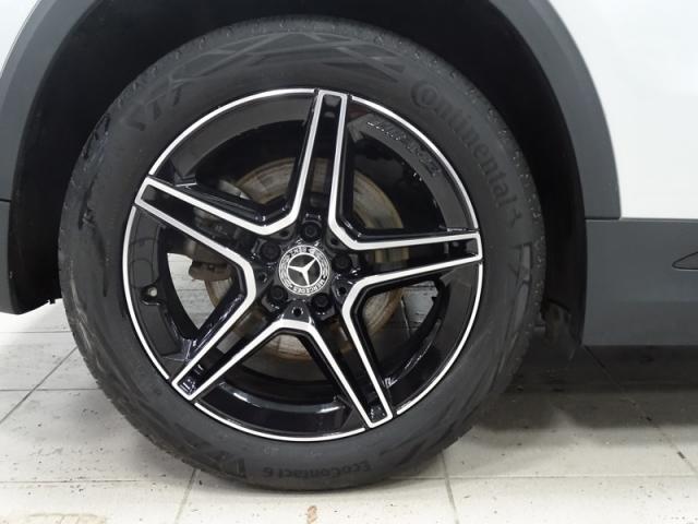 Mercedes Benz Gla image 6