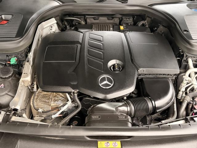 Mercedes Benz Glc image 7