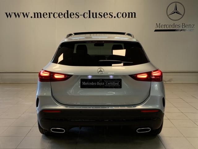 Mercedes Benz Gla image 2