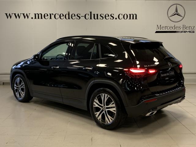 Mercedes Benz Gla image 1