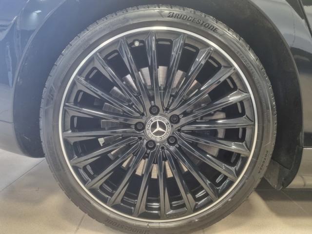 Mercedes Benz Eqe image 2