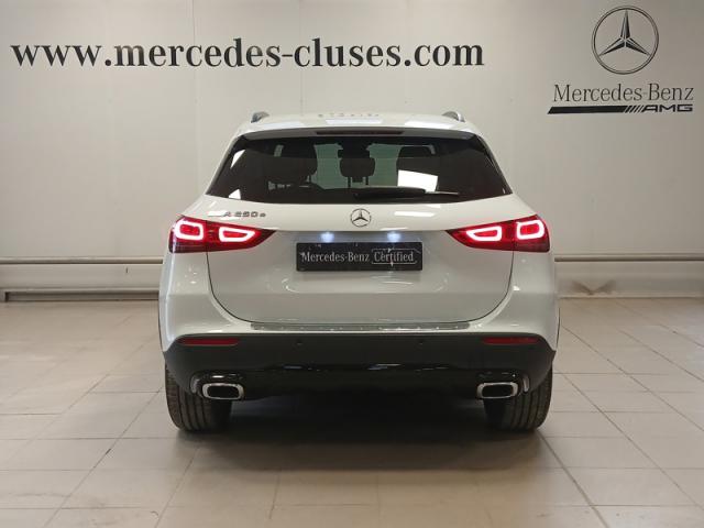 Mercedes Benz Gla image 2