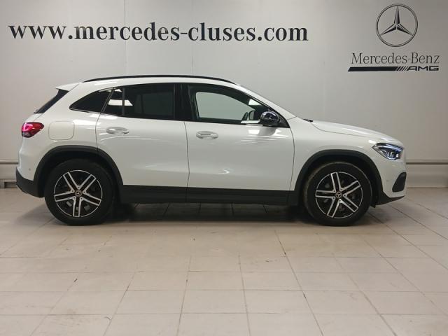 Mercedes Benz Gla image 9