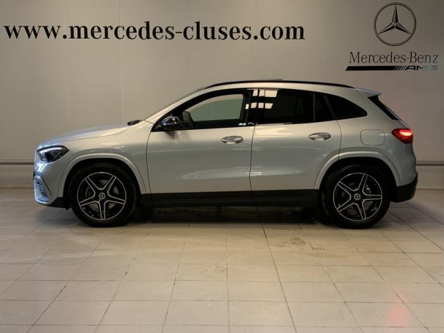 Mercedes Benz Gla image 1