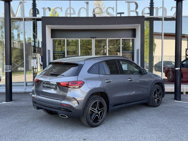 Mercedes Benz Gla image 2