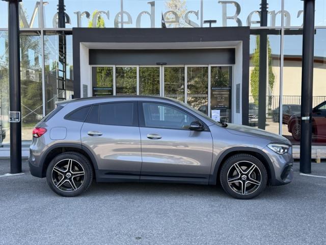 Mercedes Benz Gla image 1