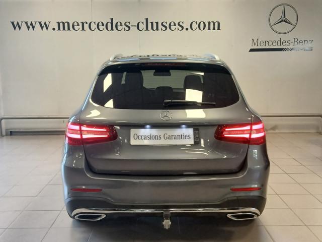 Mercedes Benz Glc image 9