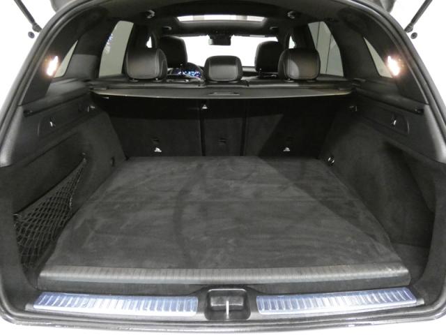 Mercedes Benz Glc image 7
