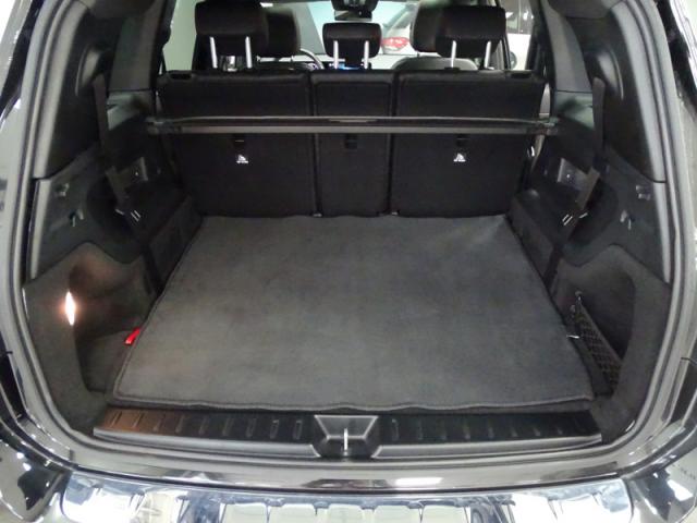 Mercedes Benz Glb image 4