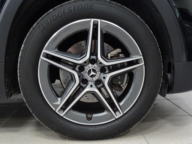 Mercedes Benz Glb image 5