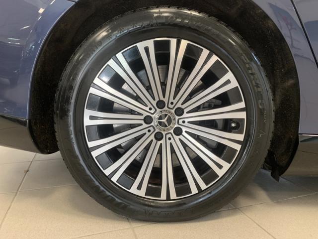Mercedes Benz Eqs image 1