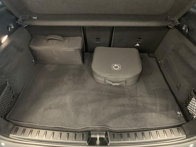 Mercedes Benz Eqa image 4