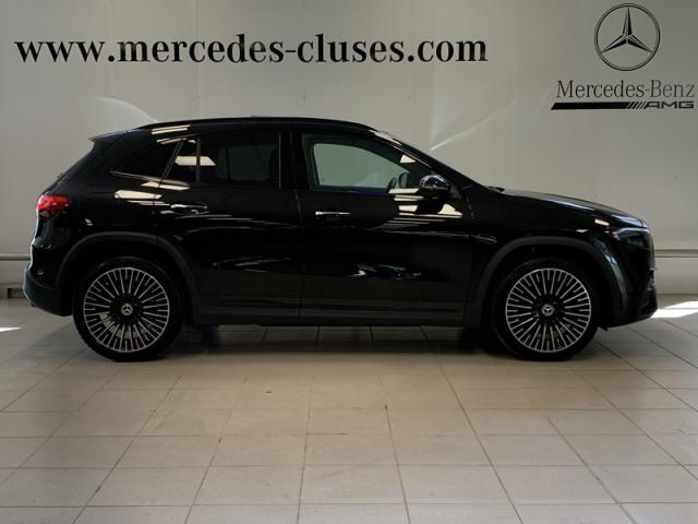 Mercedes Benz Eqa image 9