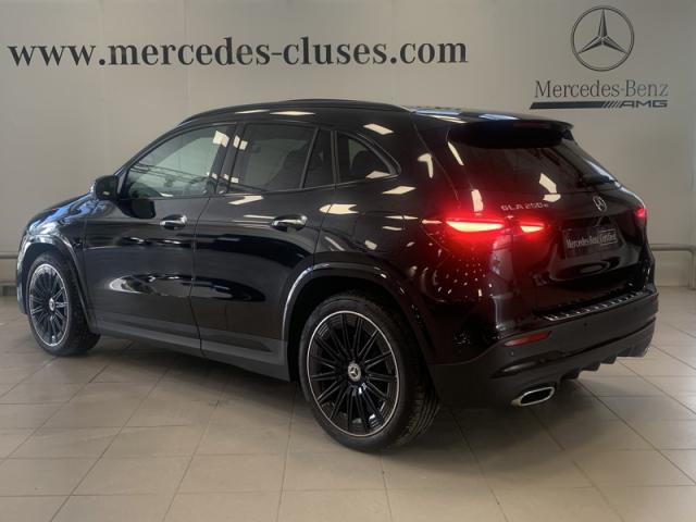 Mercedes Benz Gla image 6