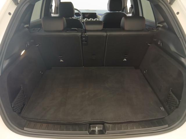 Mercedes Benz Gla image 7