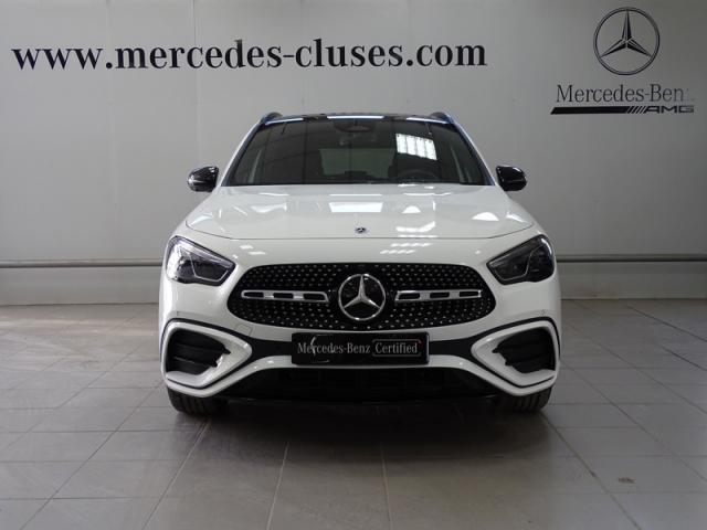 Mercedes Benz Gla image 1